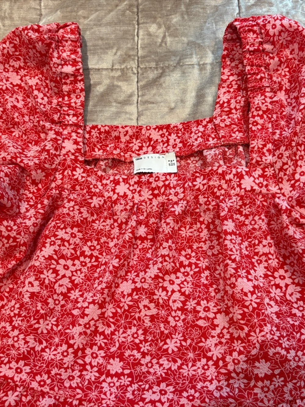 ASOS Red Floral Square Neck Long-Sleeve Dress Tiered Dress Size 4 - Picture 2 of 8